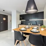 Apartment N7 *