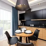 Apartment N7 *