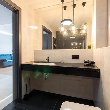 Apartman N7 *